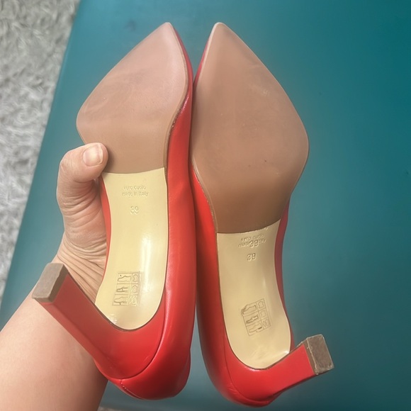 Almost new. - Picture 6 of 6